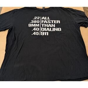 🍀Mens 2XL Gildan Tee